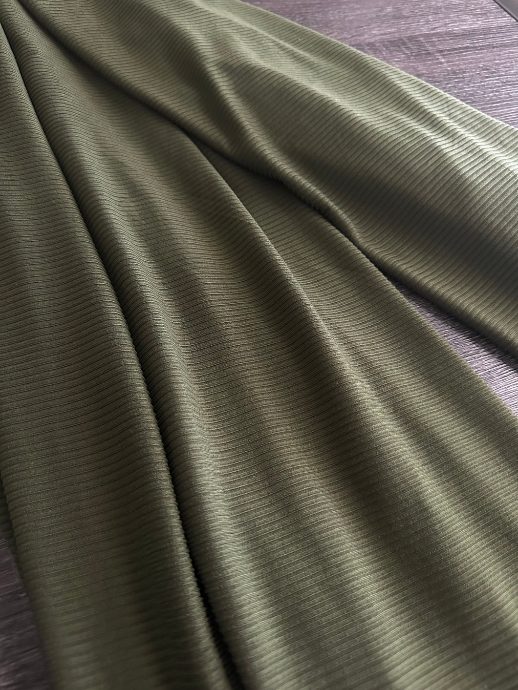 Brushed ribbed knit: Olive green ⭐️