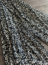 Load image into Gallery viewer, ITY: 3 YD CUT REMNANT Black tan floral ⭐️
