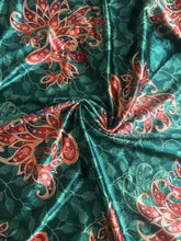 Load image into Gallery viewer, Stretch silk velvet: 2.75 YD CUT REMNANT Emerald mauve design ⭐️
