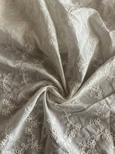 Load image into Gallery viewer, Cotton embroidered eyelet woven: REMNANT(S) Off white ⭐️
