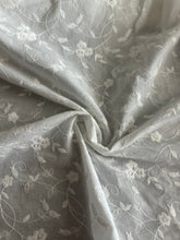Load image into Gallery viewer, Cotton embroidered (scalloped edge): 2.5 YD CUT REMNANT White embroidered floral ⭐️
