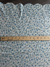 Load image into Gallery viewer, Cotton blend woven: 4 YD CUT REMNANT Off white blue floral ⭐️
