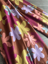 Load image into Gallery viewer, Oakley sweater knit: Copper brown groovy floral ⭐️
