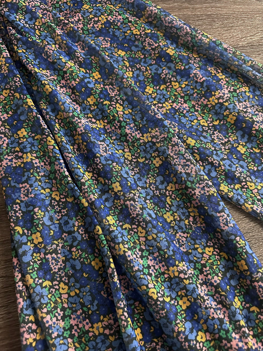 Power mesh: Blue light mauve mustard floral ⭐️