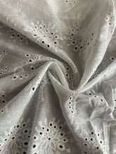 Load image into Gallery viewer, Cotton embroidered eyelet woven (scalloped edge): REMNANT(S) Off white floral ⭐️
