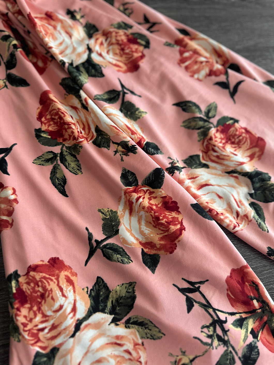 Double brushed poly: Pink large rose floral ⭐️
