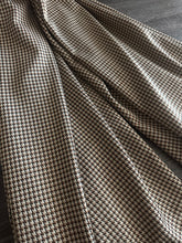 Load image into Gallery viewer, Double knit: REMNANT(S): Warm brown beige black puppytooth pattern ⭐️
