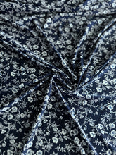 Load image into Gallery viewer, ITY: 3 YD CUT REMNANT Navy blue vine floral ⭐️

