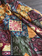 Load image into Gallery viewer, Rayon dobby woven: Patchwork ⭐️
