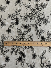 Load image into Gallery viewer, Embroidered linen blend: 4.75 YD CUT REMNANT White black embroidered floral ⭐️
