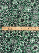 Load image into Gallery viewer, Lightweight ITY: 3 YD CUT REMNANT Kelly green radiating rosette print ⭐️
