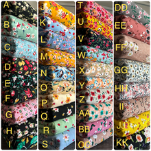 Load image into Gallery viewer, Rayon challis woven 3 YD CUT REMNANTS: Tower (Please read &quot;Item details&quot; for further instruction) ⭐️
