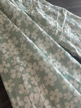 Load image into Gallery viewer, Cotton single gauze: 2.5 YD CUT REMNANT Lightest sage ivory flowers ⭐️
