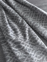 Load image into Gallery viewer, Brushed sweater knit: Gray design ⭐️
