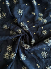 Load image into Gallery viewer, Rayon crinkle embroidered woven: 3.5 YD CUT REMNANT Navy blue off white embroidered flowers ⭐️
