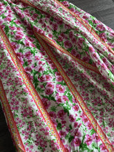 Load image into Gallery viewer, Rayon linen: 3.5 YD CUT REMNANT Off white magenta green flowers ⭐️

