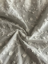 Load image into Gallery viewer, Cotton embroidered woven (scalloped edge): REMNANT(S) White floral ⭐️
