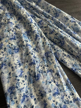 Load image into Gallery viewer, Linen: 3 YD CUT REMNANT Off white blue ombre floral ⭐️
