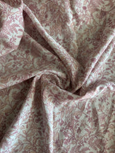 Load image into Gallery viewer, Linen blend: 1.75 YD CUT REMNANT Off white delicate pink vine design ⭐️
