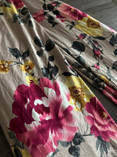 Load image into Gallery viewer, Jersey rayon spandex: 3 YD CUT REMNANT Warm taupe large magenta yellow floral ⭐️
