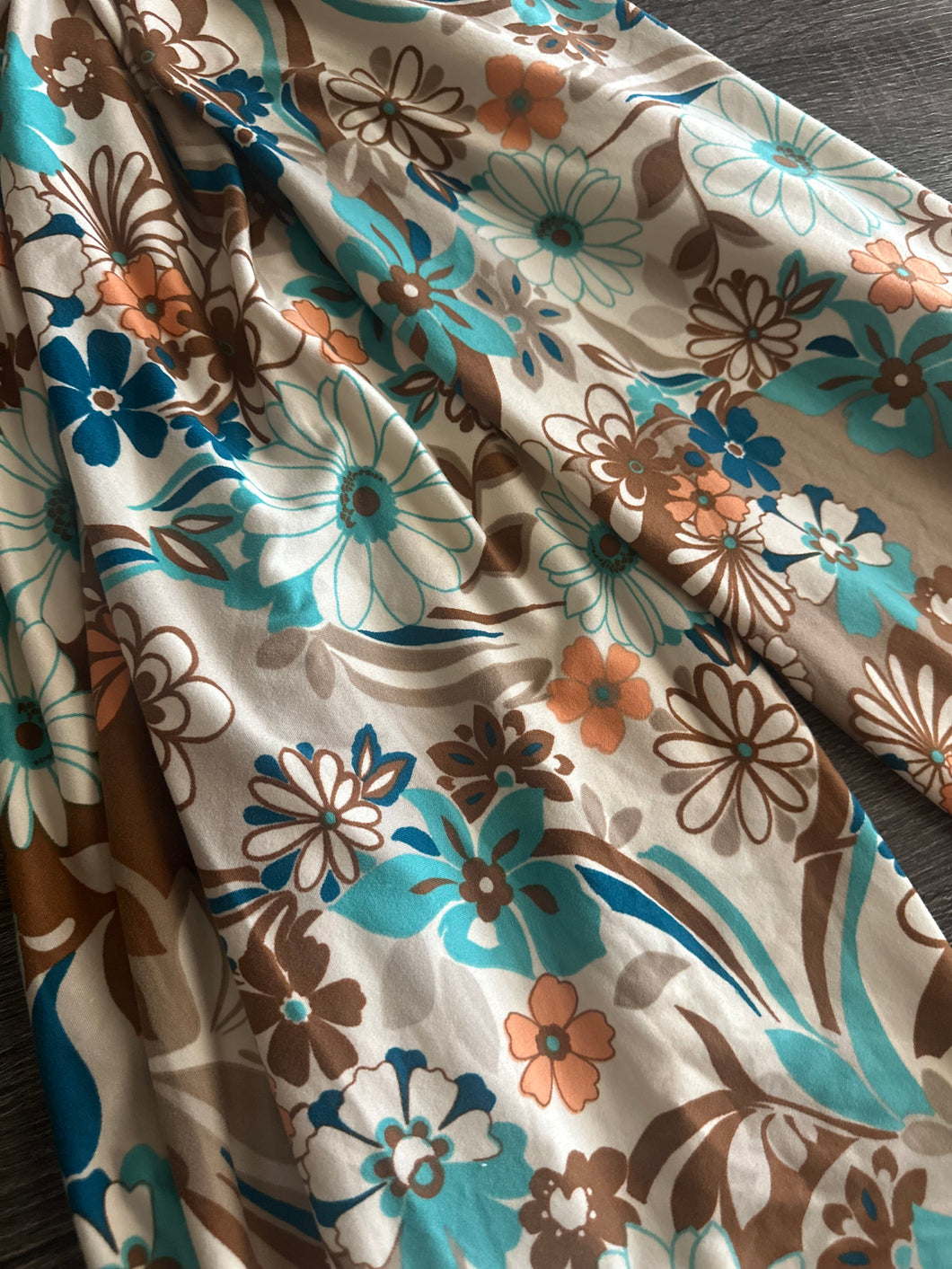 Double brushed poly: Beige white brown turquoise floral ⭐️