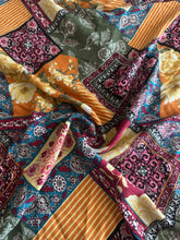 Load image into Gallery viewer, Rayon dobby woven: Patchwork ⭐️

