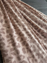Load image into Gallery viewer, Brushed hacci sweater: REMNANT(S) Light pink tan cheetah ⭐️
