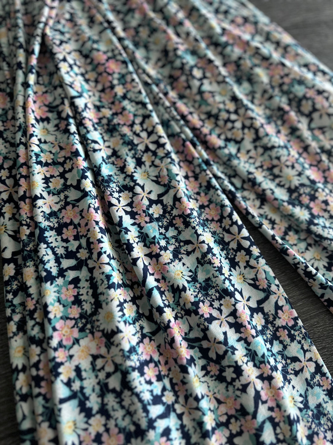 ITY moss crepe (doris crepe): 3 YD CUT REMNANT Navy aqua blue pink yellow floral ⭐️