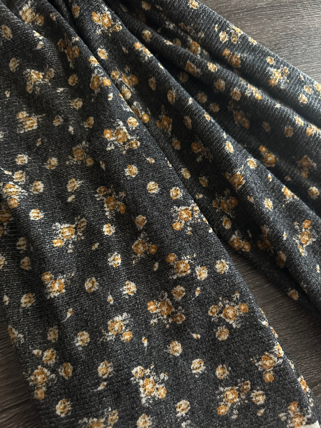 Ribbed sweater knit: 1.25 YD CUT REMNANT Charcoal orange floral ⭐️