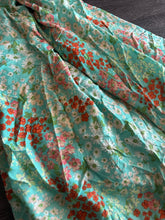 Load image into Gallery viewer, Rayon dobby woven: 1.75 YD CUT REMNANT Mint floral ⭐️
