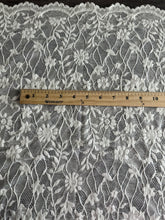 Load image into Gallery viewer, Stretchy lace (scalloped edge): White floral ⭐️
