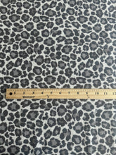 Load image into Gallery viewer, Brushed thermal: Gray cheetah leopard print ⭐️
