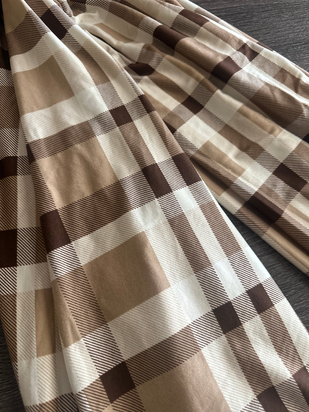 Double brushed poly: Brown tan plaid ⭐️