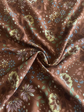 Load image into Gallery viewer, Rayon challis woven: Copper muted pink yellow blue green floral ⭐️

