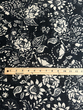 Load image into Gallery viewer, Ribbed knit: Black cream floral ⭐️

