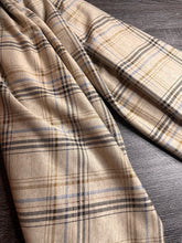 Load image into Gallery viewer, Double knit: Beige light blue brown plaid ⭐️
