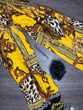 Load image into Gallery viewer, ITY: Gold with royal like pattern
